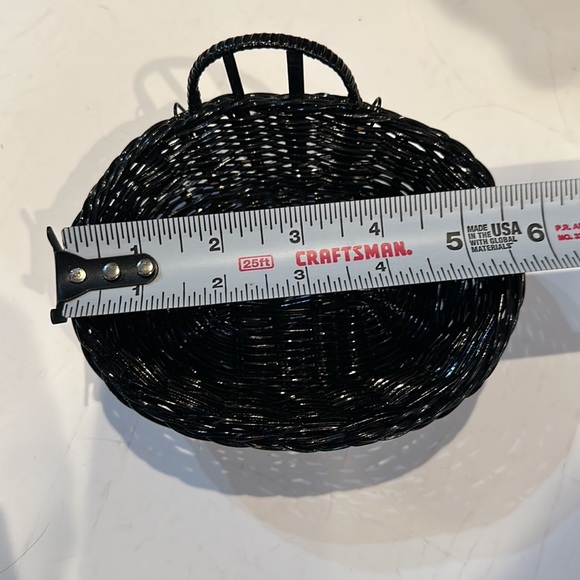 Brand new Hallmark little baskets set of 5 - Picture 11 of 11